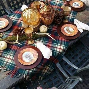 75 Thanksgiving Table Decoration Ideas - Zelen Home #thanksgivingdecor #thanksgivingcenterpieces
